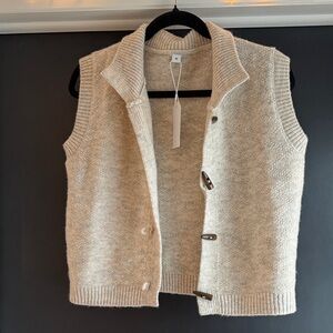Elegant Cream Sweater Vest